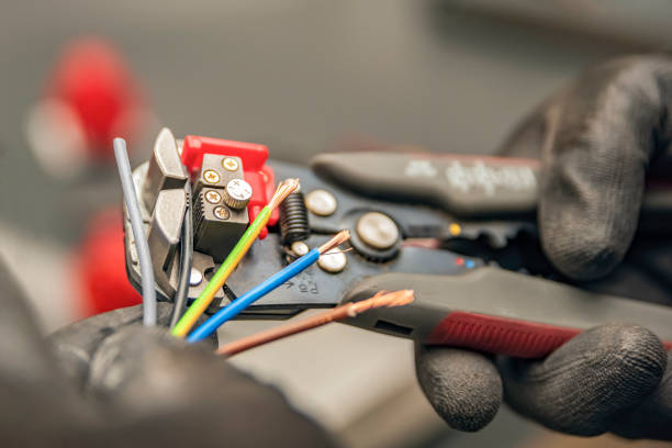 Best Electrician Near Me  in Marion, AL